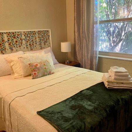 Villa Olivia Guest Rooms Hollywood Eksteriør bilde