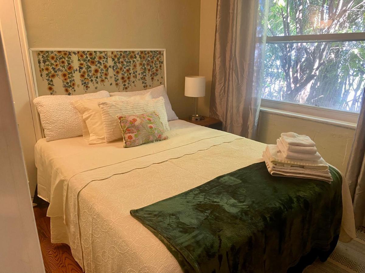 Villa Olivia Guest Rooms Hollywood Eksteriør bilde